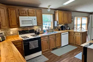 1206 Viking Dr, Olivia, MN 56277 - Photo 5
