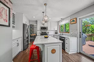 1195 Silverwood Rd, Woodbury, MN 55125 - Photo 11