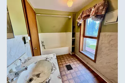 122 2nd Avenue SE, Baudette, MN 56623 - Photo 21