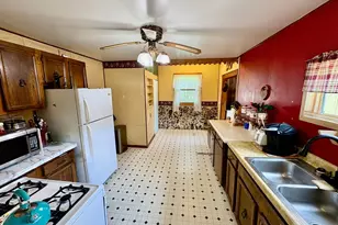 122 2nd Ave SE, Baudette, MN 56623 - Photo 7