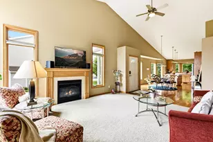 4831 Greenhaven Dr, White Bear Lake, MN 55127 - Photo 7