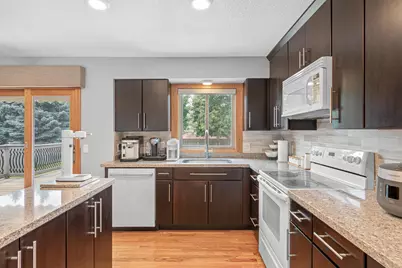 11221 Sumter Avenue N, Champlin, MN 55316 - Photo 7