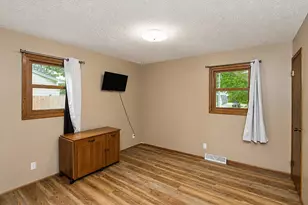 1013 9th St, Gaylord, MN 55334 - Photo 11