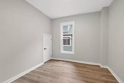 2218 Irving Avenue N, Minneapolis, MN 55411 - Photo 9