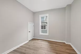 2218 Irving Ave N, Minneapolis, MN 55411 - Photo 9