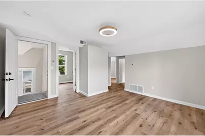 2218 Irving Avenue N, Minneapolis, MN 55411 - Photo 13