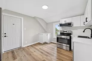 2218 Irving Ave N, Minneapolis, MN 55411 - Photo 19