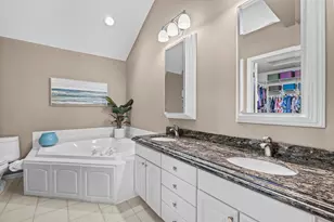 11148 Wyoming Road S, Bloomington, MN 55438 - Photo 31