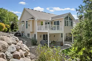 11148 Wyoming Road S, Bloomington, MN 55438 - Photo 53