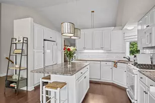 11148 Wyoming Road S, Bloomington, MN 55438 - Photo 21