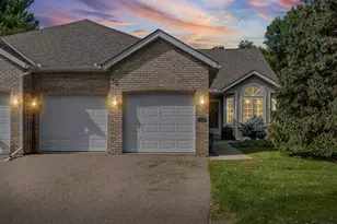 11148 Wyoming Road S, Bloomington, MN 55438 - Photo 3