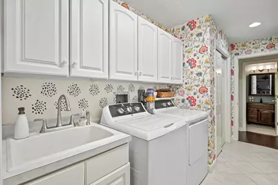 11148 Wyoming Road S, Bloomington, MN 55438 - Photo 45