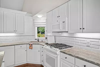11148 Wyoming Road S, Bloomington, MN 55438 - Photo 23