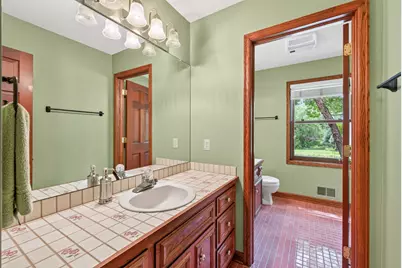 18401 Beaverwood Hill, Minnetonka, MN 55345 - Photo 33