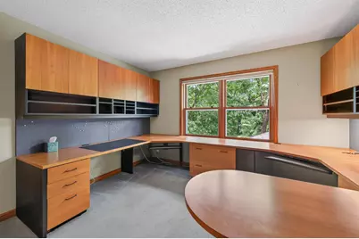 18401 Beaverwood Hill, Minnetonka, MN 55345 - Photo 29
