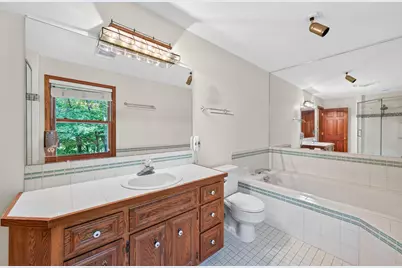 18401 Beaverwood Hill, Minnetonka, MN 55345 - Photo 27