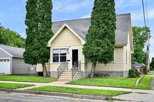 460 Kansas St, Winona, MN 55987 - Photo 1