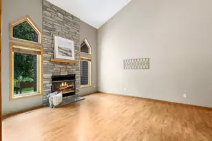 13108 Gemstone Ct, Apple Valley, MN 55124 - Photo 13