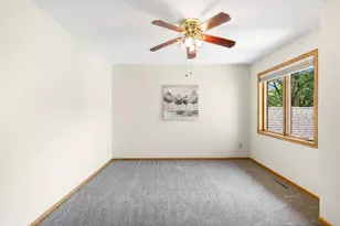 13108 Gemstone Ct, Apple Valley, MN 55124 - Photo 21