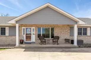 7195 County Road 10 E, Chaska, MN 55318 - Photo 3