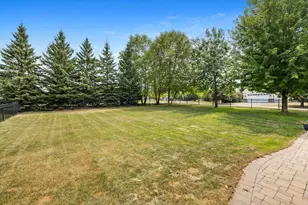 3471 Ridgestone Cir, Woodbury, MN 55129 - Photo 9