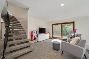 335 Pineview Ln N, Plymouth, MN 55441 - Photo 27