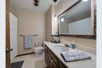 335 Pineview Lane N, Plymouth, MN 55441 - Photo 31