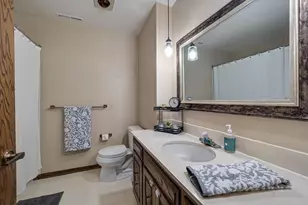 335 Pineview Ln N, Plymouth, MN 55441 - Photo 31