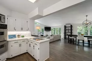 335 Pineview Ln N, Plymouth, MN 55441 - Photo 17