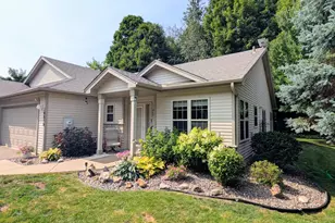 10850 Woodland Dr, Chisago City, MN 55013 - Photo 1