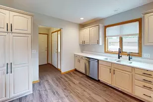 2608 10th St SW, Willmar, MN 56201 - Photo 7