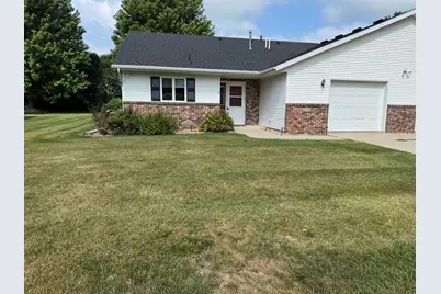 2608 10th Street SW, Willmar, MN 56201 - Photo 1