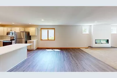 2608 10th Street SW, Willmar, MN 56201 - Photo 9