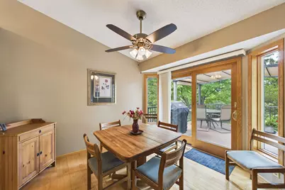739 Kirche Hill Drive, Carver, MN 55315 - Photo 5