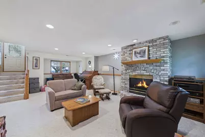 739 Kirche Hill Drive, Carver, MN 55315 - Photo 9