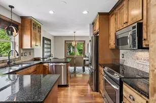 3882 Mersey Way, Eagan, MN 55123 - Photo 15