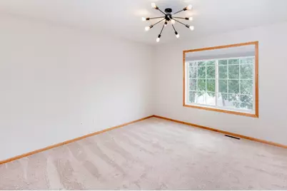 11011 Oak Grove Circle #B, Woodbury, MN 55129 - Photo 31