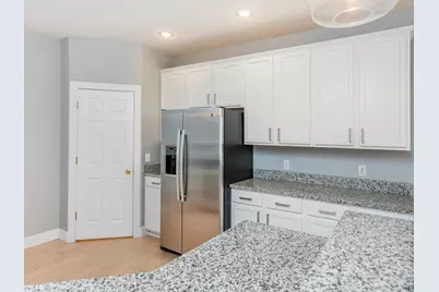 11011 Oak Grove Circle #B, Woodbury, MN 55129 - Photo 19