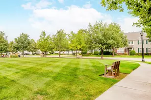 11011 Oak Grv Cir, Woodbury, MN 55129 - Photo 5