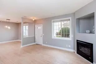 11011 Oak Grv Cir, Woodbury, MN 55129 - Photo 13