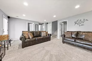 1624 Hackberry Ct, Carver, MN 55315 - Photo 39