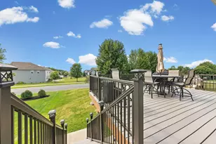 1624 Hackberry Ct, Carver, MN 55315 - Photo 49
