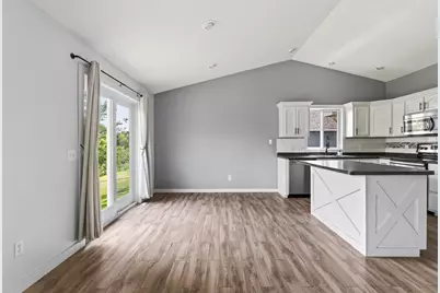 751 Morrison Avenue S, Annandale, MN 55302 - Photo 9