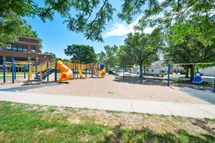 4366 Thomas Ave N, Minneapolis, MN 55412 - Photo 57