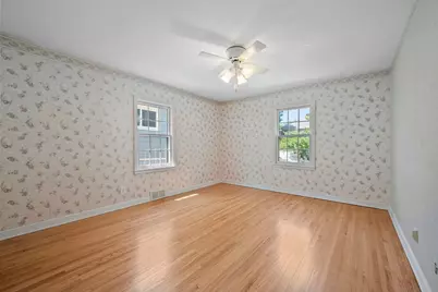 4366 Thomas Avenue N, Minneapolis, MN 55412 - Photo 25