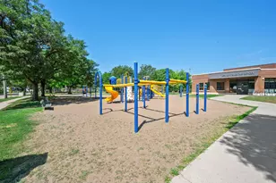 4366 Thomas Ave N, Minneapolis, MN 55412 - Photo 53