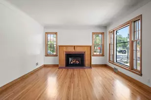4366 Thomas Ave N, Minneapolis, MN 55412 - Photo 9