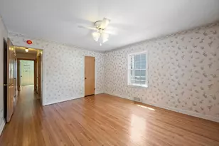 4366 Thomas Ave N, Minneapolis, MN 55412 - Photo 21