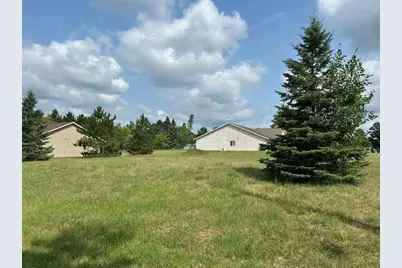 311 Eastern Avenue S, Park Rapids, MN 56470 - Photo 3