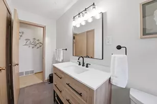 5324 Horizon Dr NE, Fridley, MN 55421 - Photo 17